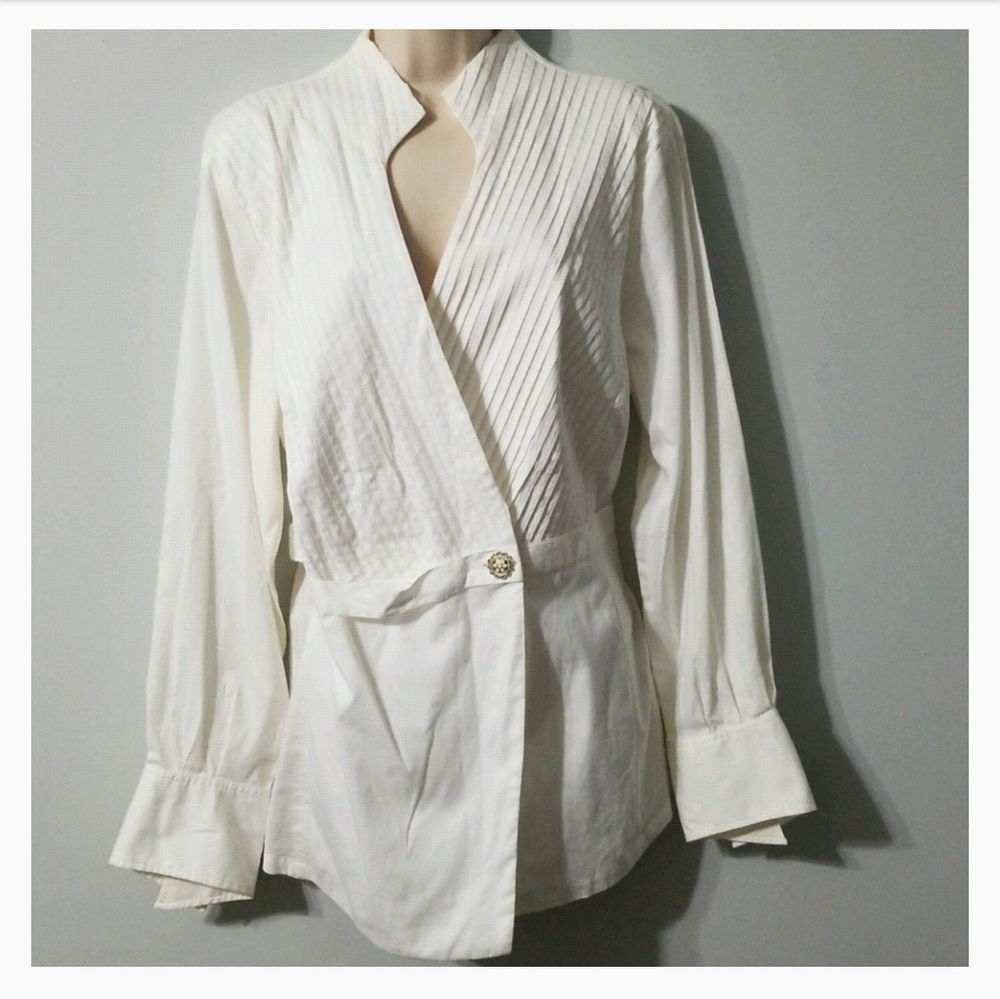 Ashley Stewart 14 women's off white blouse